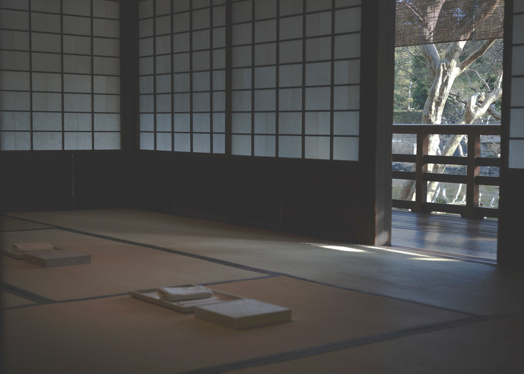 Seasonal Flower Ritual in Kyoto